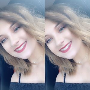 Meet your Posher, Allyson